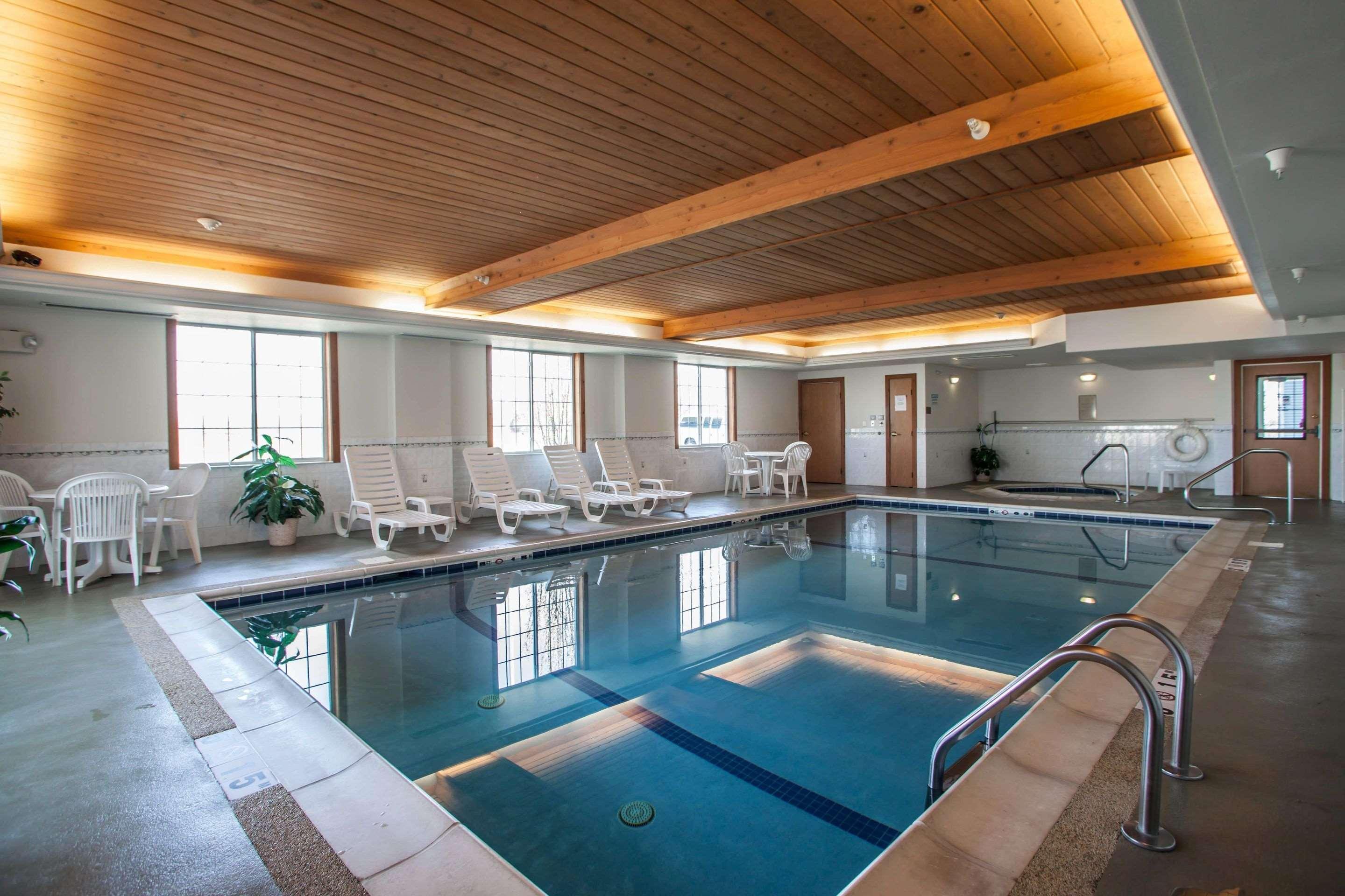 Comfort Inn & Suites Geneva- West Chicago Екстер'єр фото