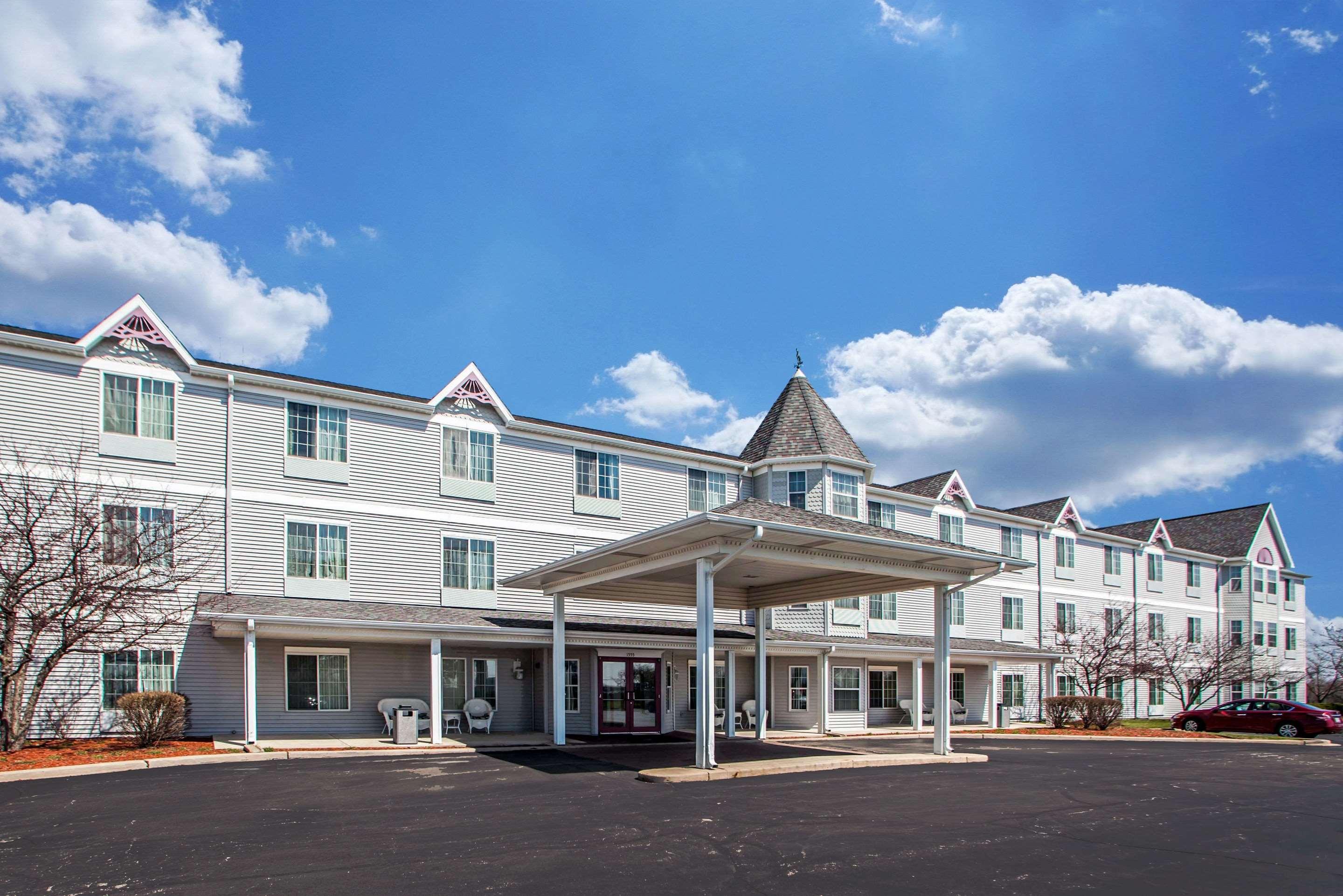 Comfort Inn & Suites Geneva- West Chicago Екстер'єр фото