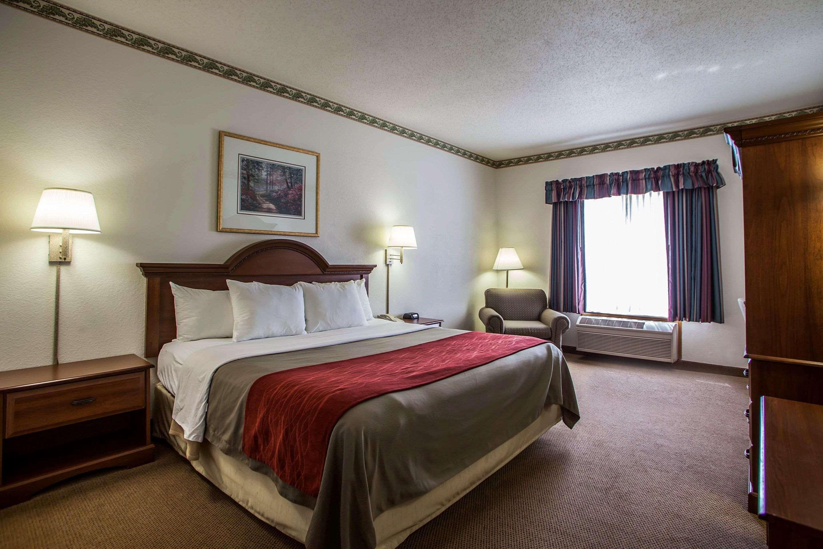 Comfort Inn & Suites Geneva- West Chicago Екстер'єр фото