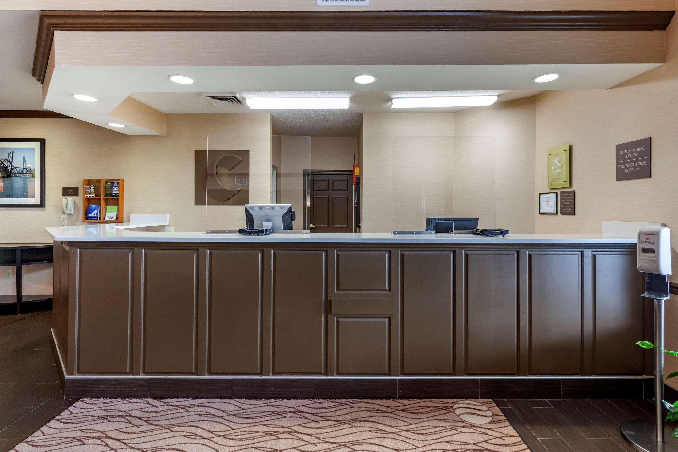 Comfort Inn & Suites Geneva- West Chicago Екстер'єр фото