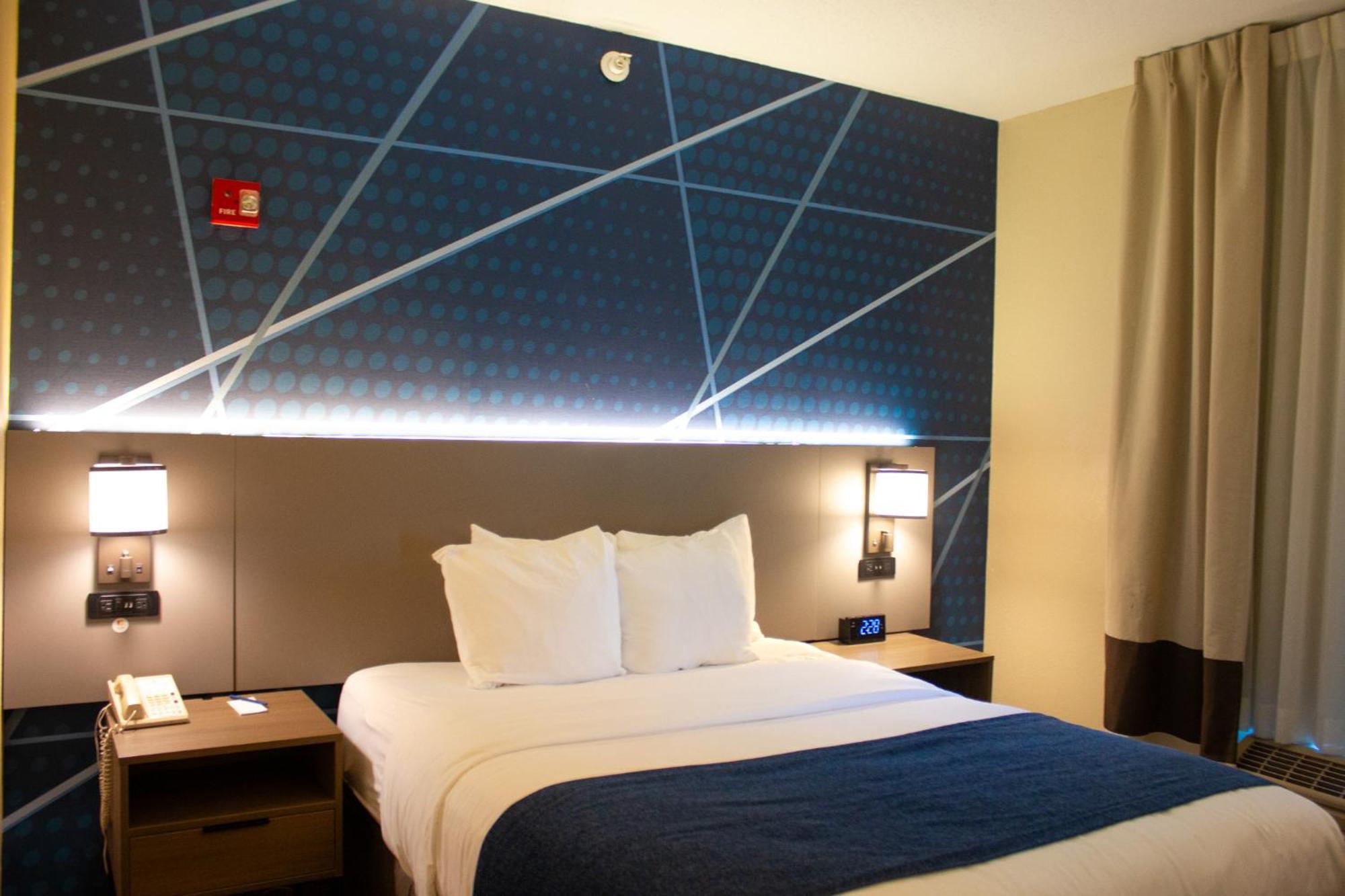 Comfort Inn & Suites Geneva- West Chicago Екстер'єр фото