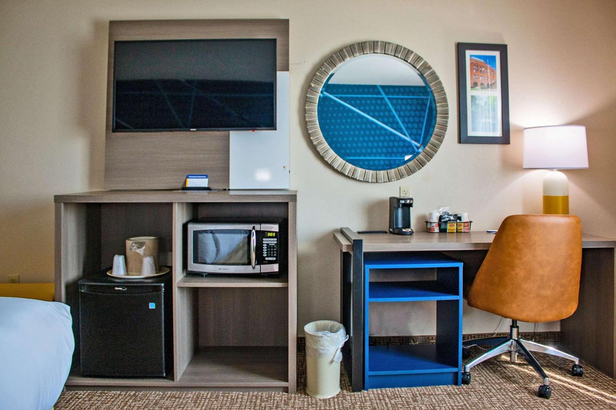 Comfort Inn & Suites Geneva- West Chicago Екстер'єр фото